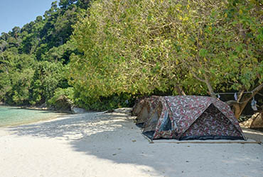 koh surin camping at chong khard & mae ngam