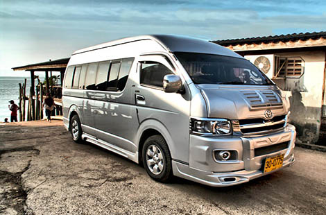 shared minibus transfer for surin snorkeling